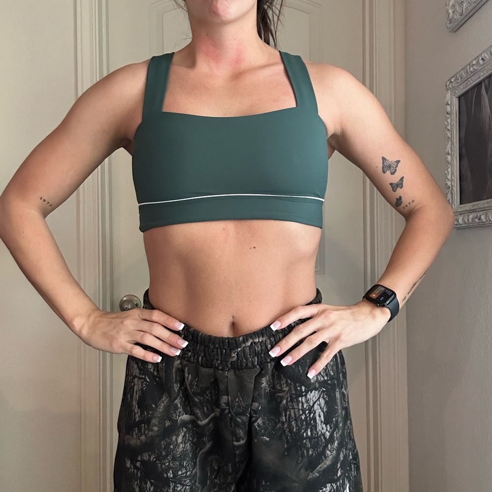 Women's Sports Bra